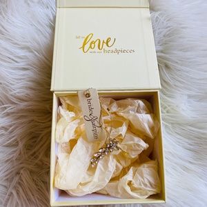 Brides & Hairpins Issa Hairclip